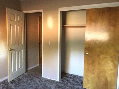 1932 E Vassar Dr, Visalia, CA 93292 photo 3