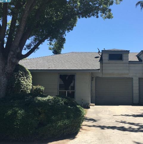 1932 E Vassar Dr, Visalia, CA 93292 photo 1