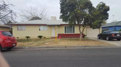 1825 E Terrace Dr, Dinuba, CA 93618 photo 1