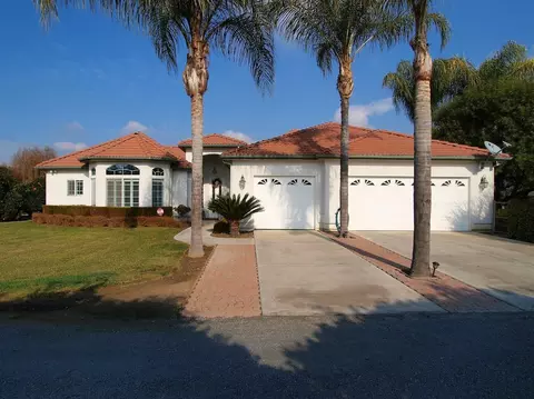 1982 N Belmont Rd, Exeter, CA 93221 photo 2