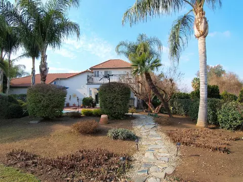 1982 N Belmont Rd, Exeter, CA 93221 photo 54
