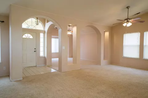 256 Riviera Dr, Lemoore, CA 93245 photo 16
