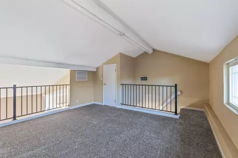 1209 E Ferguson Ave, Visalia, CA 93292 photo 16
