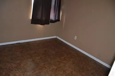 19832 Ward, Strathmore, CA 93267 photo 10