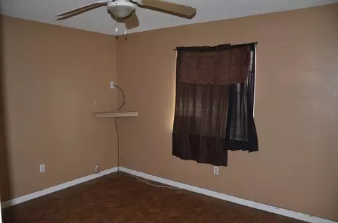 19832 Ward, Strathmore, CA 93267 photo 12