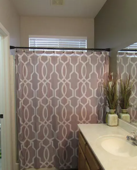 1234 Mission Dr, Lemoore, CA 93245 photo 18
