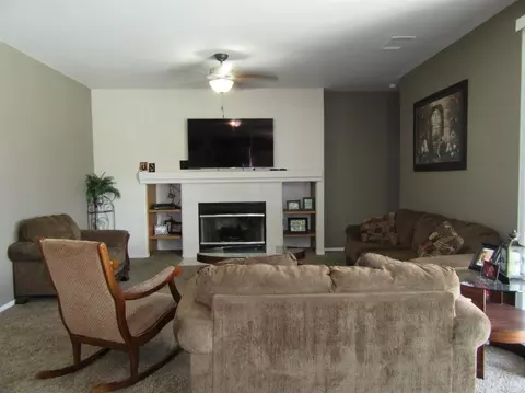 1234 Mission Dr, Lemoore, CA 93245 photo 14