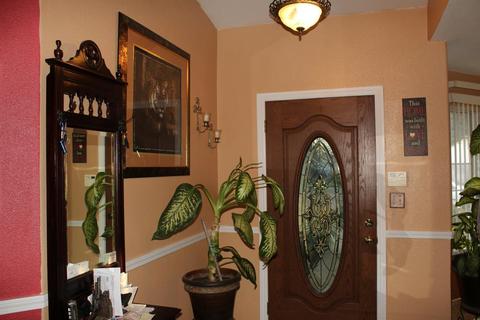 1149 E Davis Dr, Dinuba, CA 93618 photo 7