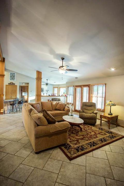 2567 E Bardsley Ave, Tulare, CA 93274 photo 15