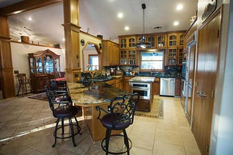 2567 E Bardsley Ave, Tulare, CA 93274 photo 23