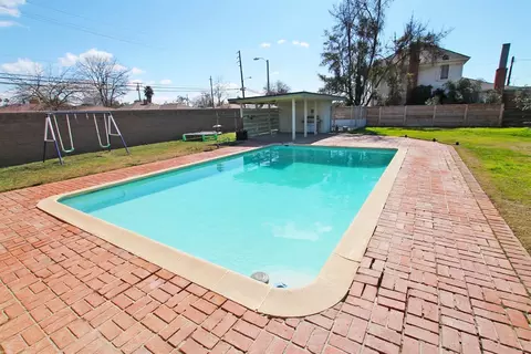 110 W Colonial Dr, Hanford, CA 93230 photo 36