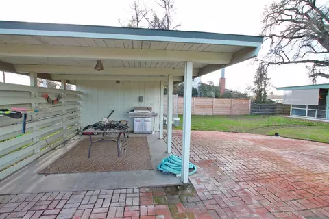 110 W Colonial Dr, Hanford, CA 93230 photo 41
