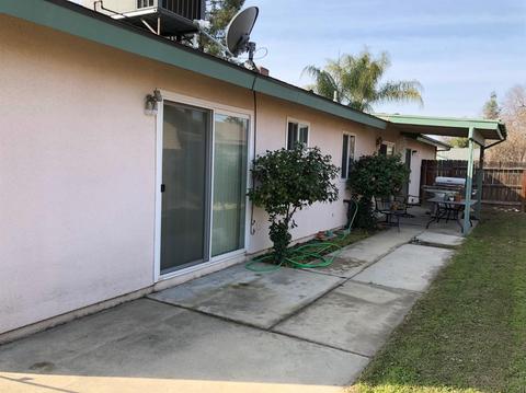 822 E Cambridge Ave, Visalia, CA 93292 photo 25