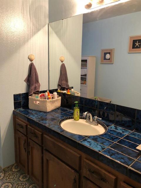 822 E Cambridge Ave, Visalia, CA 93292 photo 16