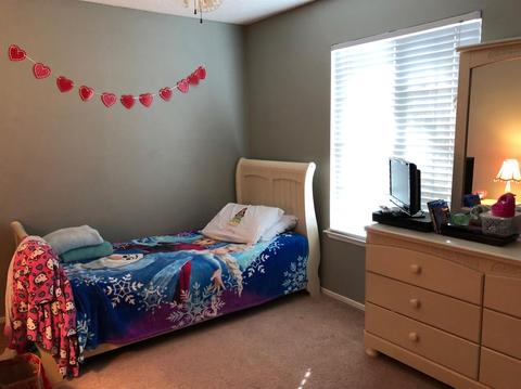 822 E Cambridge Ave, Visalia, CA 93292 photo 14