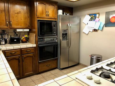 822 E Cambridge Ave, Visalia, CA 93292 photo 11