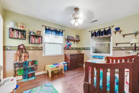 1021 E Noble Ave, Visalia, CA 93292 photo 13