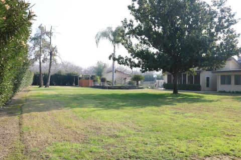 15944 Avenue 320, Ivanhoe, CA 93235 photo 39