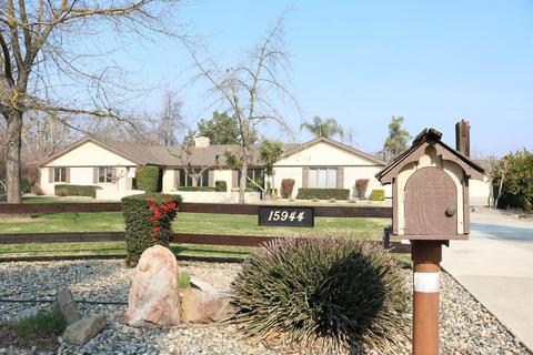15944 Avenue 320, Ivanhoe, CA 93235 photo 4