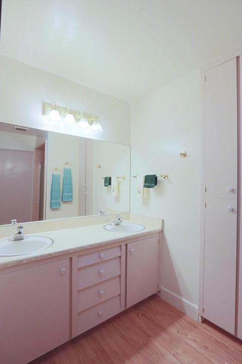 3200 E Douglas Ave, Visalia, CA 93292 photo 8