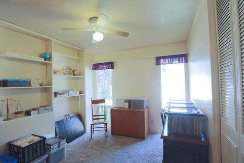3200 E Douglas Ave, Visalia, CA 93292 photo 10