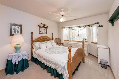 417 E Wilson Ave, Tulare, CA 93274 photo 16