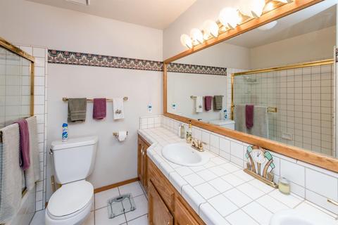 417 E Wilson Ave, Tulare, CA 93274 photo 18