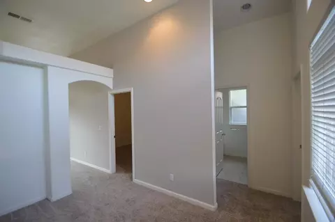 3933 E Four Creeks Ct, Visalia, CA 93292 photo 17