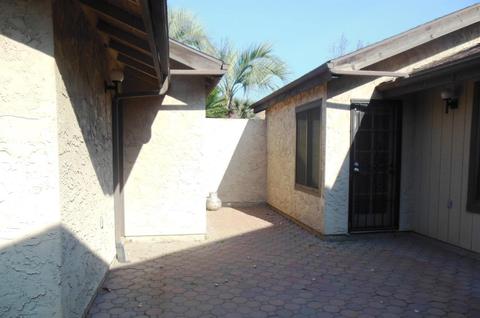 2011 E Andrea Ct, Visalia, CA 93292 photo 3