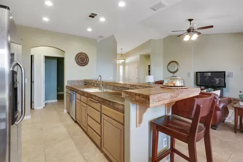 2303 S Beech Dr, Visalia, CA 93292 photo 14