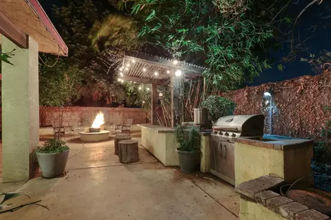 2303 S Beech Dr, Visalia, CA 93292 photo 32