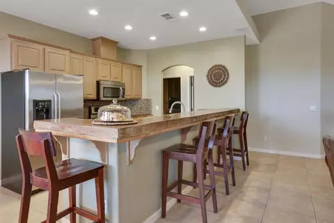 2303 S Beech Dr, Visalia, CA 93292 photo 13