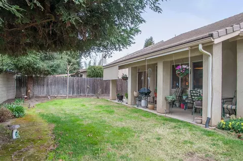2317 S Beech Dr, Visalia, CA 93292 photo 31