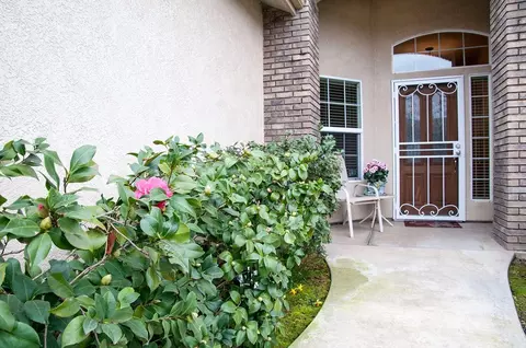 2317 S Beech Dr, Visalia, CA 93292 photo 5
