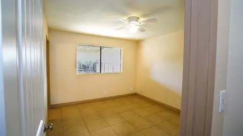 22943 Harper, Strathmore, CA 93267 photo 3