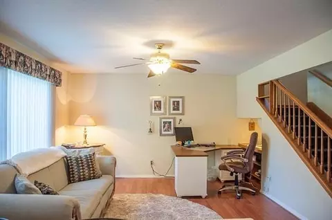 3330 E Birch Ct, Visalia, CA 93292 photo 17