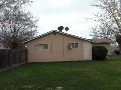 1601 Hale Ave, Corcoran, CA 93212 photo 2