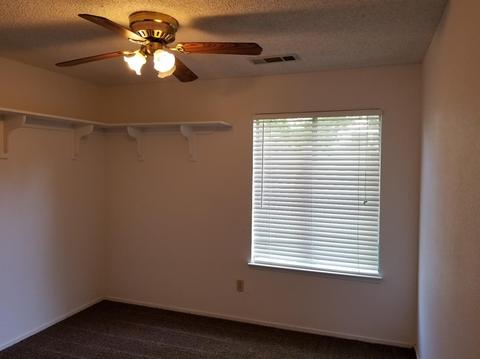 2026 E Mary Ave, Visalia, CA 93292 photo 7