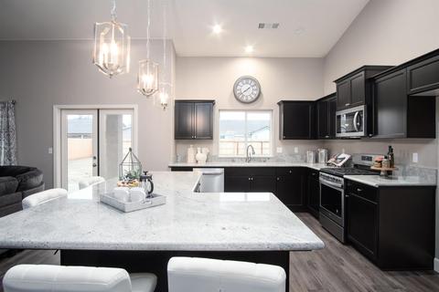 32049 Mountain View Rd, Visalia, CA 93291 photo 23