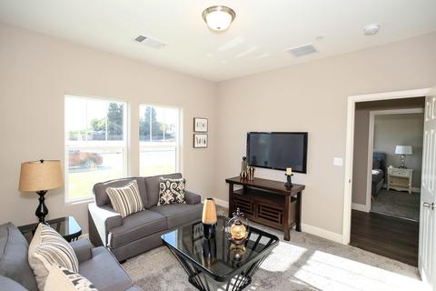 32049 Mountain View Rd, Visalia, CA 93291 photo 11