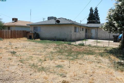 2012 E Bardsley Ave, Tulare, CA 93274 photo 12