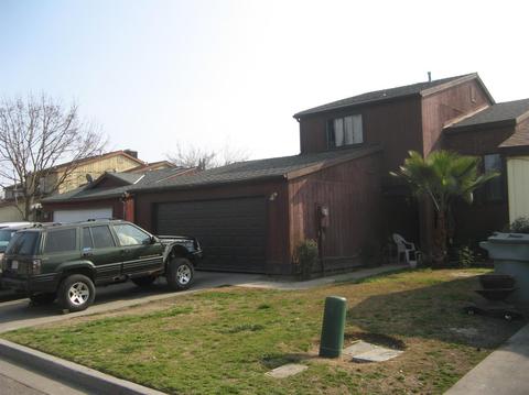 229 E Harold Ct, Visalia, CA 93291 photo 1