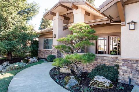 1331 E Laura Ct, Visalia, CA 93292 photo 3