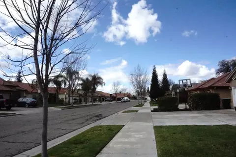 3140 W Delaware Ct, Visalia, CA 93291 photo 52
