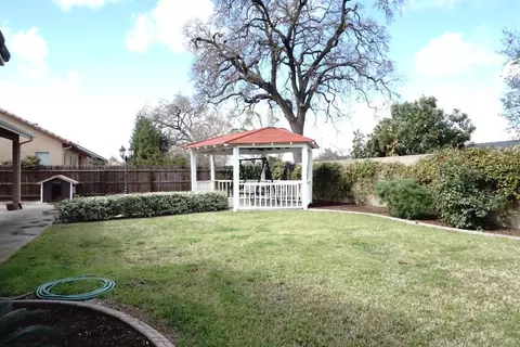 3140 W Delaware Ct, Visalia, CA 93291 photo 49