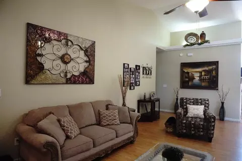 3140 W Delaware Ct, Visalia, CA 93291 photo 13