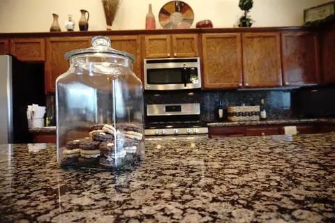 3140 W Delaware Ct, Visalia, CA 93291 photo 26