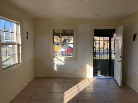 264 S Maple St, Pixley, CA 93256 photo 3