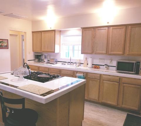 809 N Willis St, Visalia, CA 93291 photo 7
