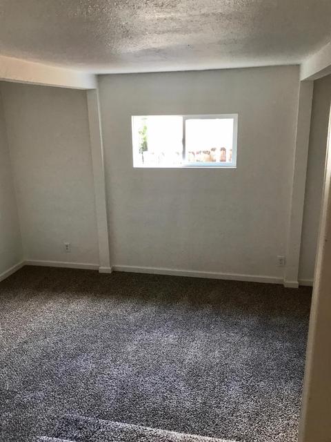 802 E Myrtle St, Hanford, CA 93230 photo 4